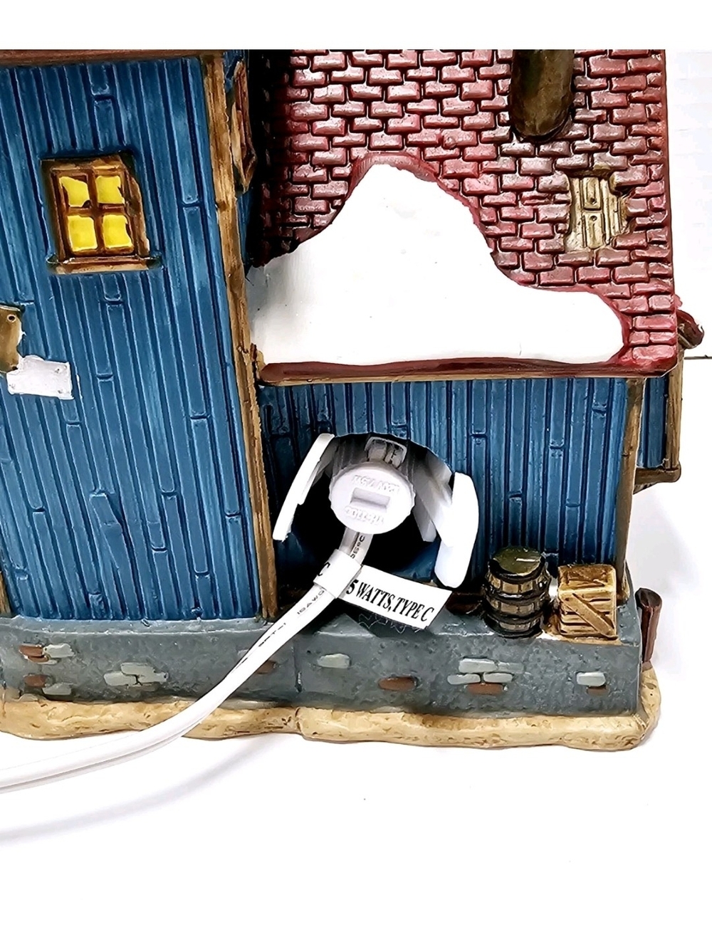 2002 LEMAX Porcelain Lighted House Light & Cord Burks Marina Services #25642 - Picture 10 of 15